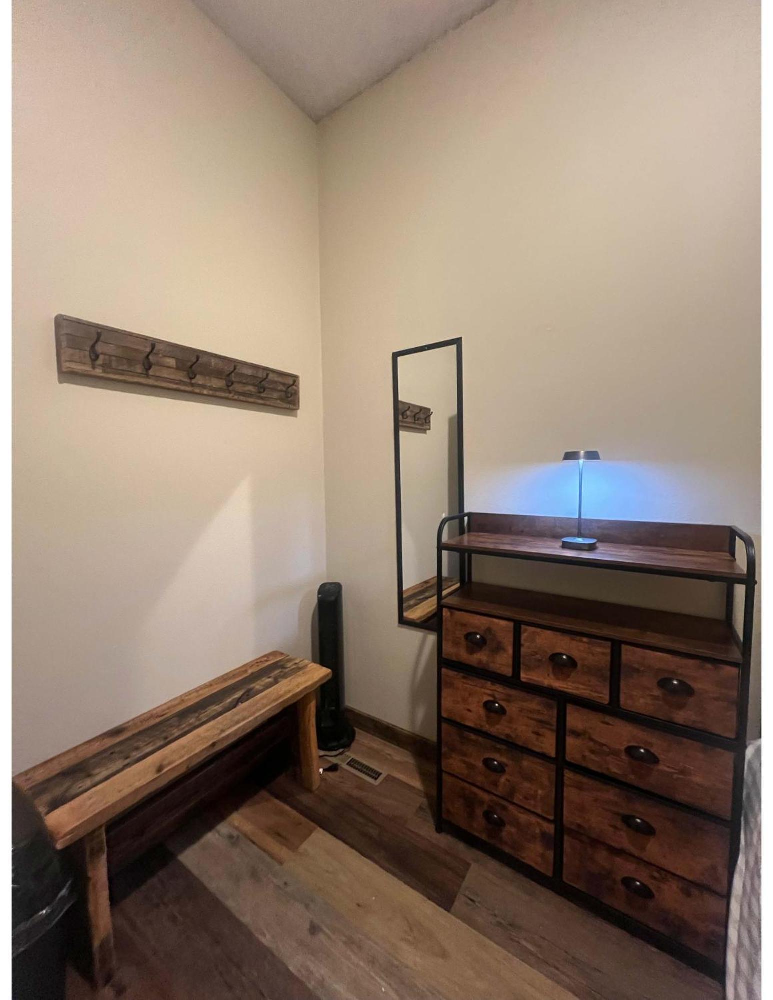 Pintler'S Portal Hostel 애너콘다 외부 사진